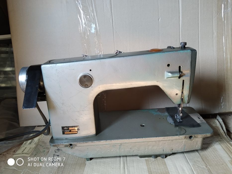 Швейная машинка 1022м кл