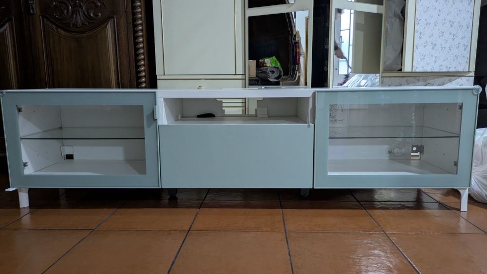 Móvel de TV/sala 1,80 x 0,42 x 0,50 m