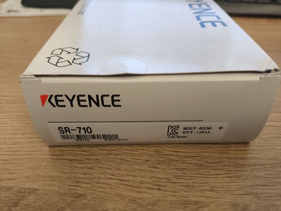 Skaner kodów 1D, 2D Keyence SR-710, MSIP-REM-KEY1283A