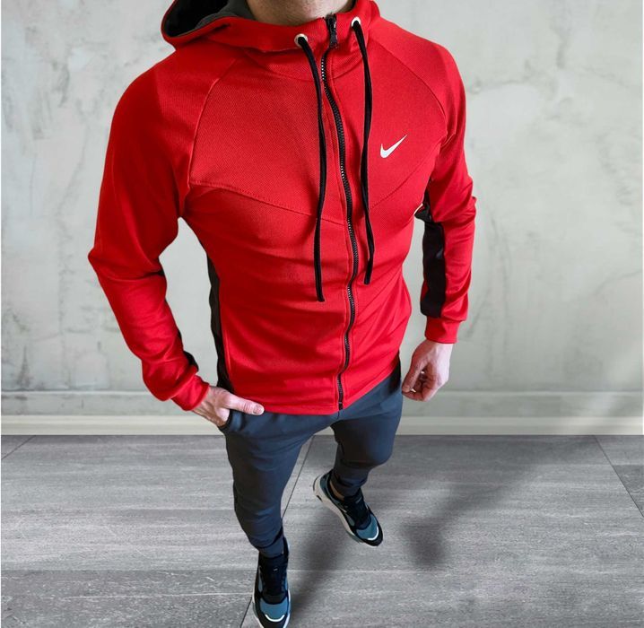 Чоловічий спортивний костюм Nike