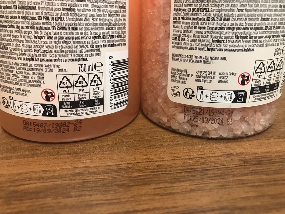 Komplet płyn i sól do kąpieli brzoskwinia Bath foam salt Peachy