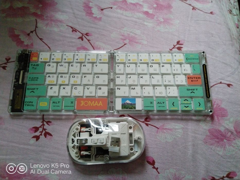 Беспроводная клавиатура и мышка в комплекте