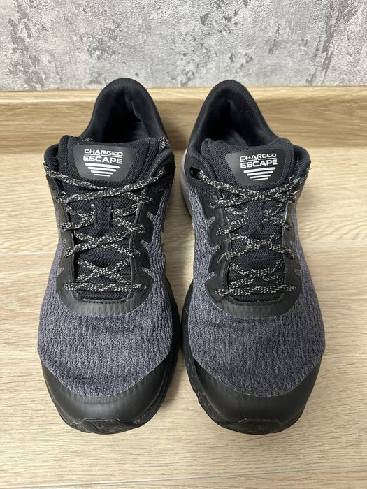 Кросівки чоловічі Under Armour Charged Escape 3