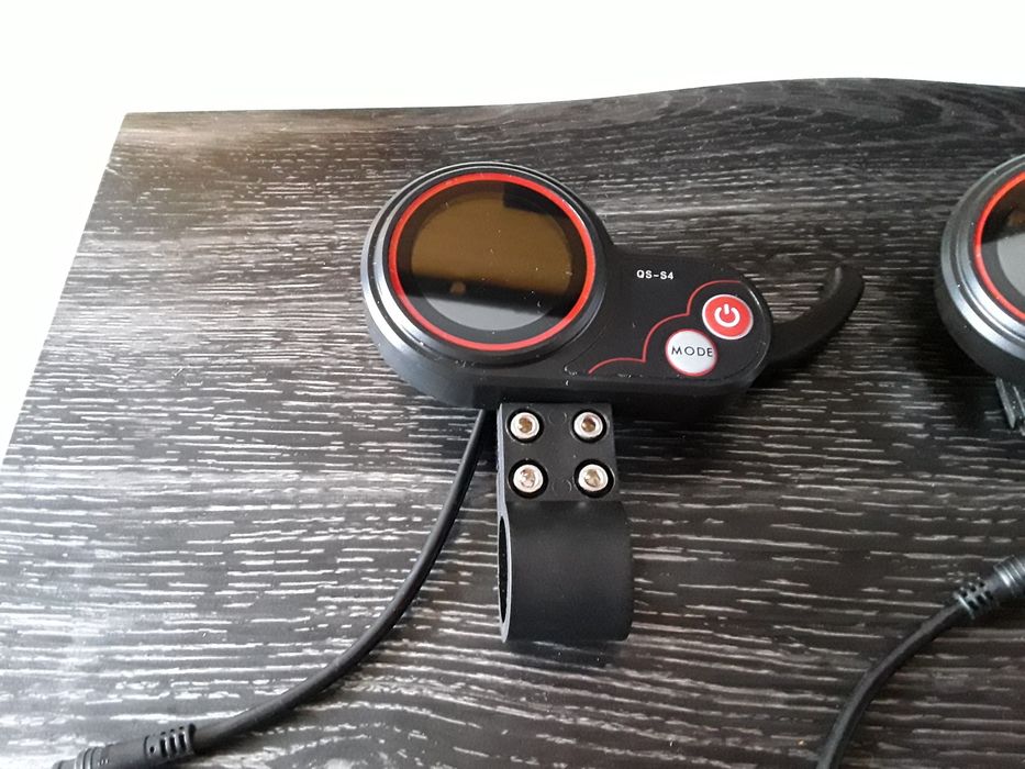 Acelarador para trotinete de indicador ou polegar.