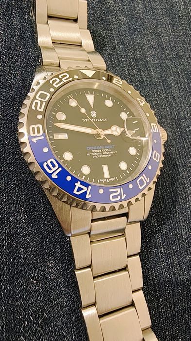 Steinhart ocean one batman sw330 selita