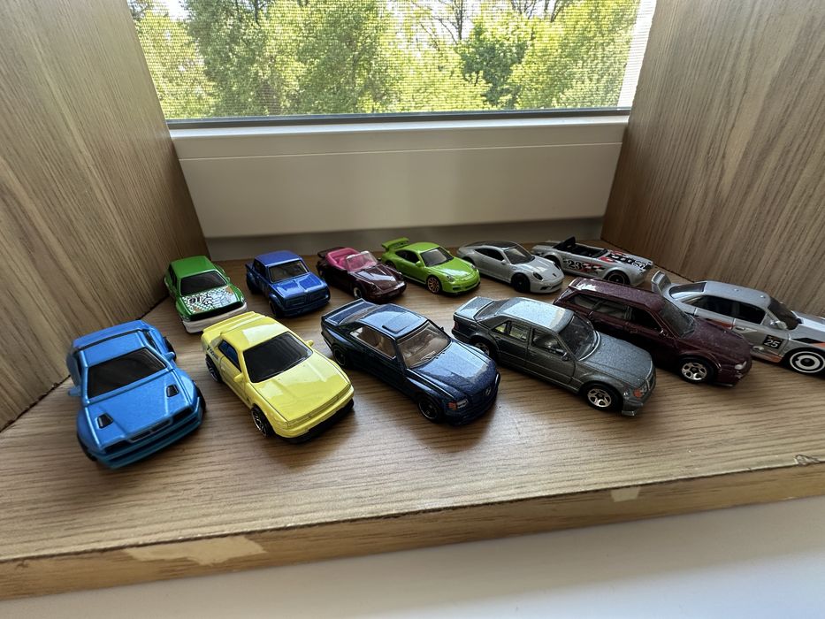Колекція авто Hot Wheels