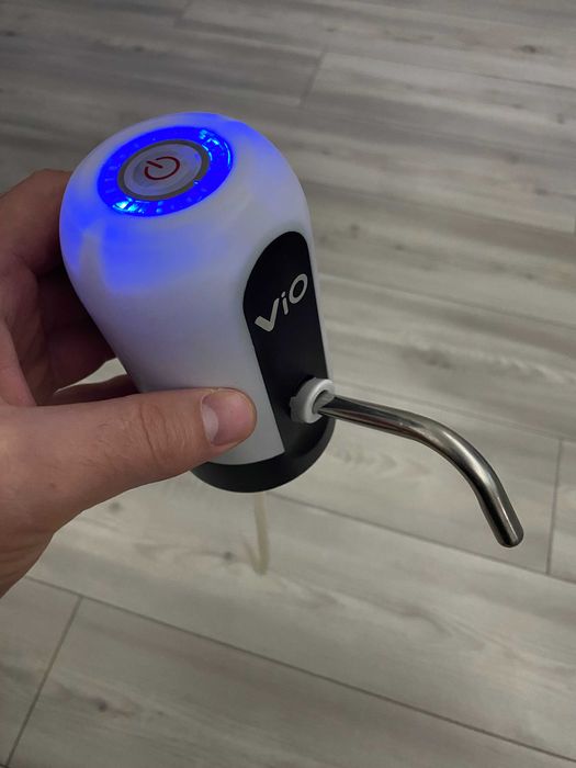 Электрическая помпа для бутилированной воды на бутыль 19 л