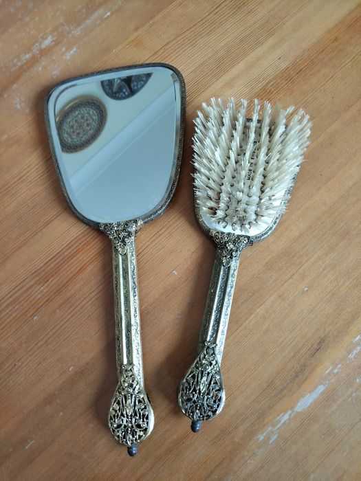 Szczotka + Mirror - Antyki