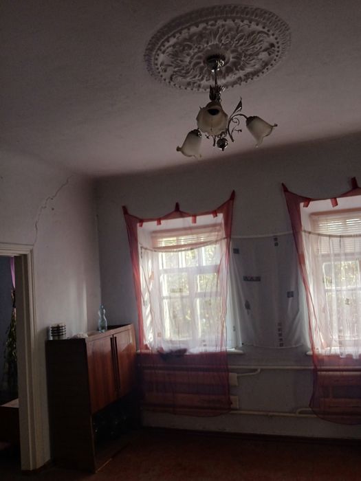 Продам дом в долгинцевском районе,возле жд больницы.