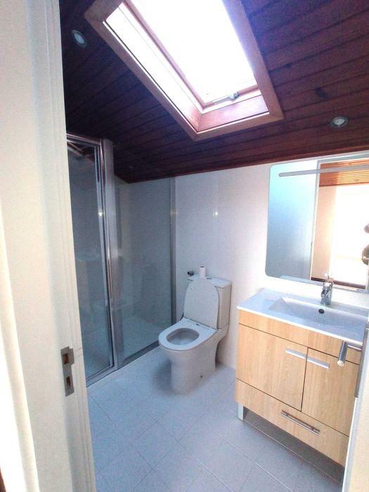 Excelente andar de moradia T4 duplex em Espinho