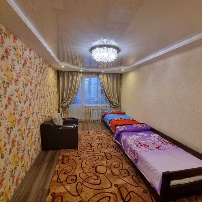 Продам 3к Парус Коммунар Свежий  ремонт !