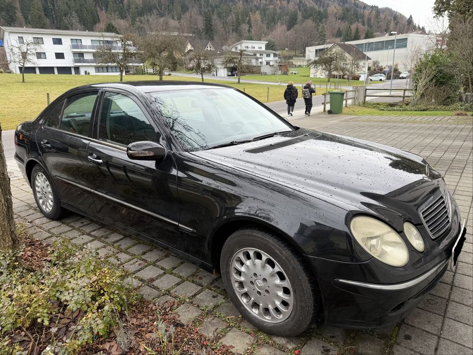 Mercedes-Benz E-Class W211 270 CDI Avantgarde, 2003 рік