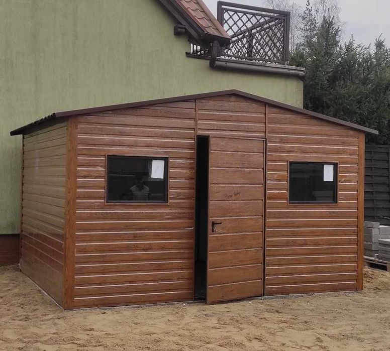 Wiata śmietnikowa 3,5x1,5 z jedną furtką