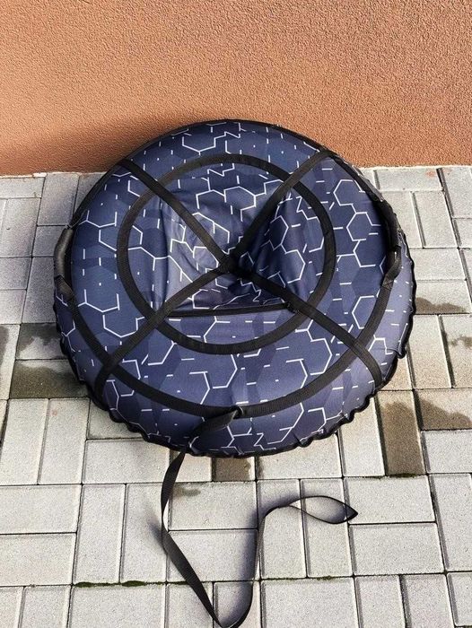 З камерою! тюбінг тюбинг ватрушка таблетка плюшка санки надувний