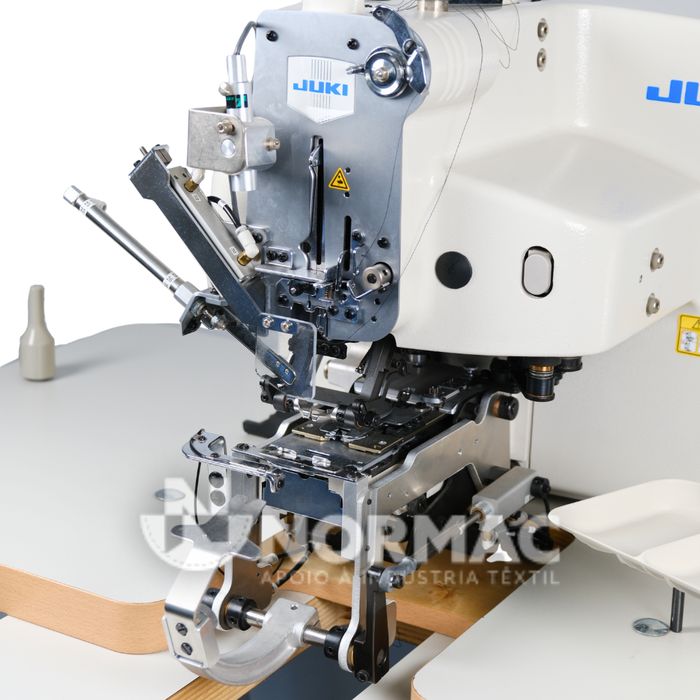 Máquina de costura industrial Juki AMB-289