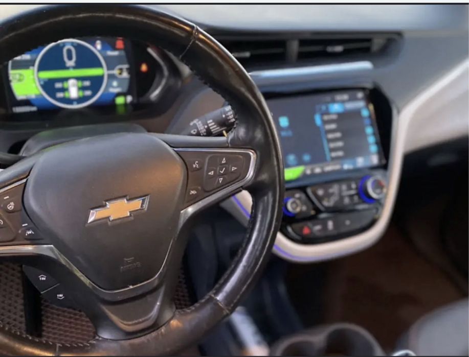 Аренда авто под такси Днепр Chevrolet Bolt Premier 2019 Вся Украина