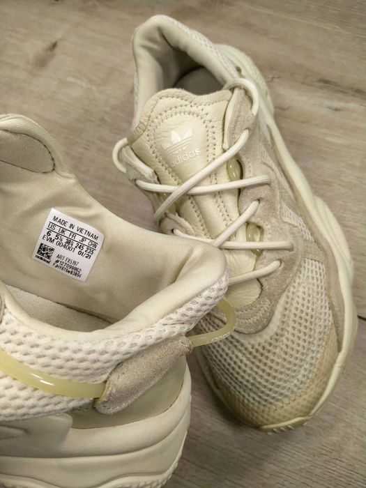 Кросівки adidas ozweego 38р