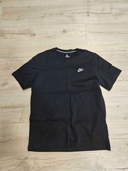 NOWY Męski T-shirt koszulka rozmiar M czarna NIKE klasyczna