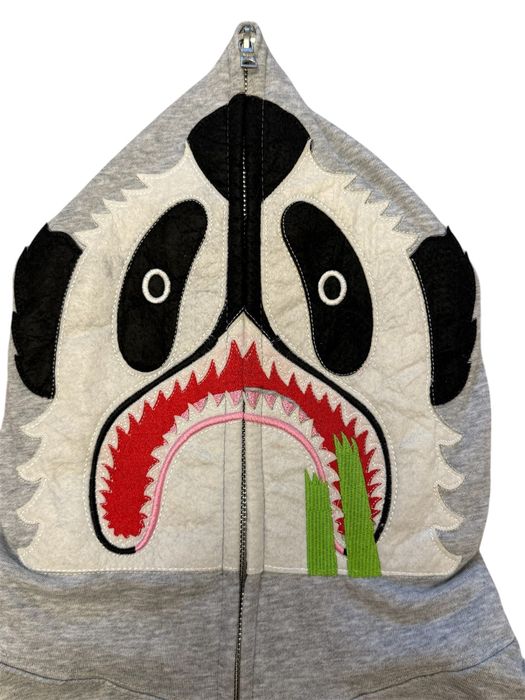 Bape panda.