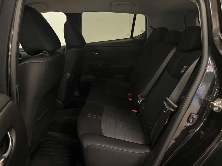 Nissan Leaf 2018 року з Європи