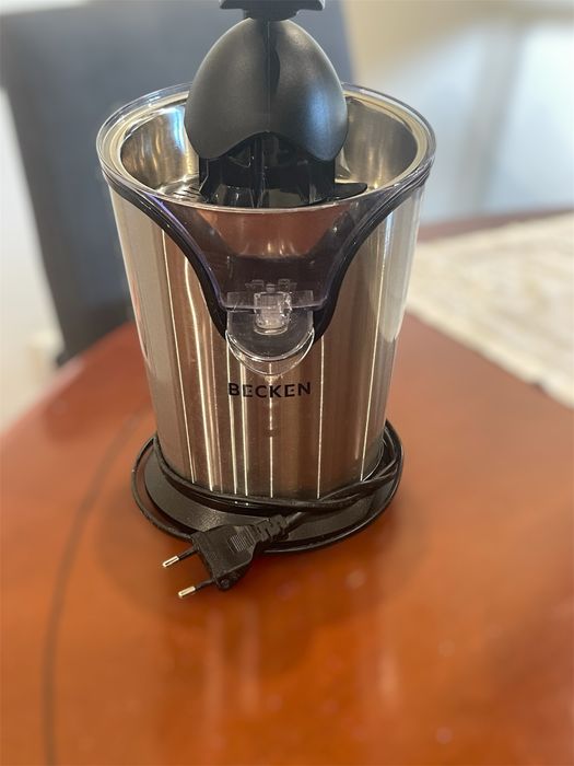 Espremedor inox Becken