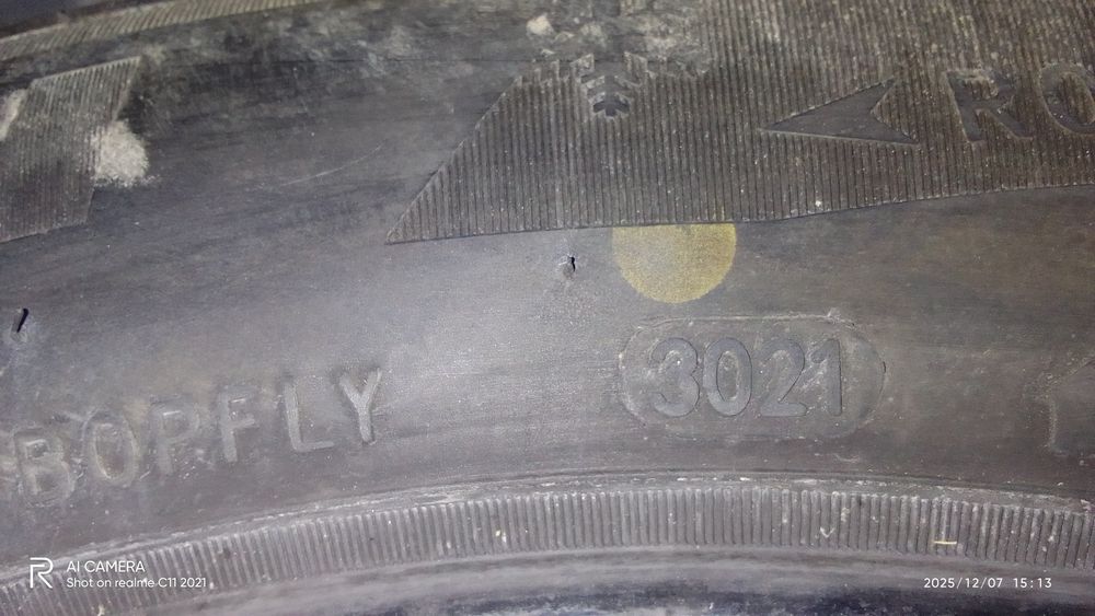 Opony zimowe 205/55/16 lub całe koła 15