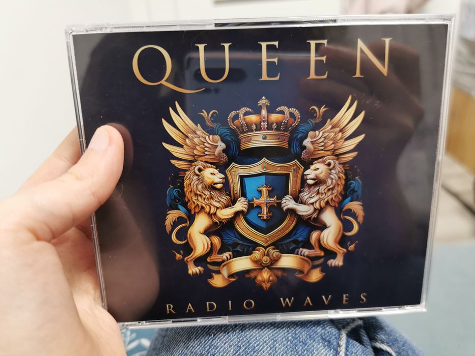 Queen Radio Waves 3cd