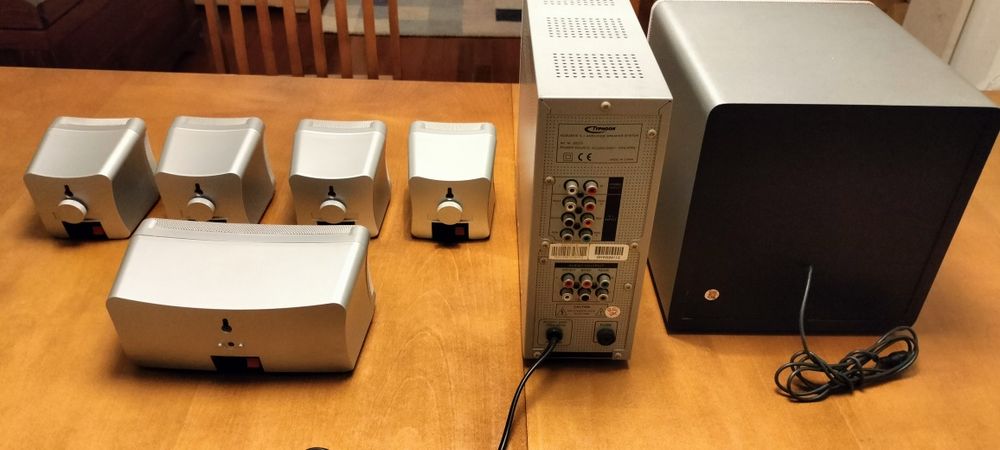 Sistema Surround 5.1 Typhoon