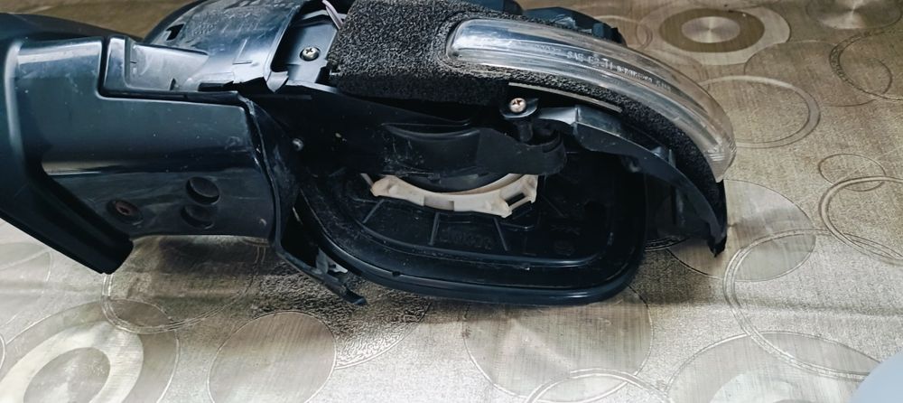 Lusterko zewnętrzne Lewe.