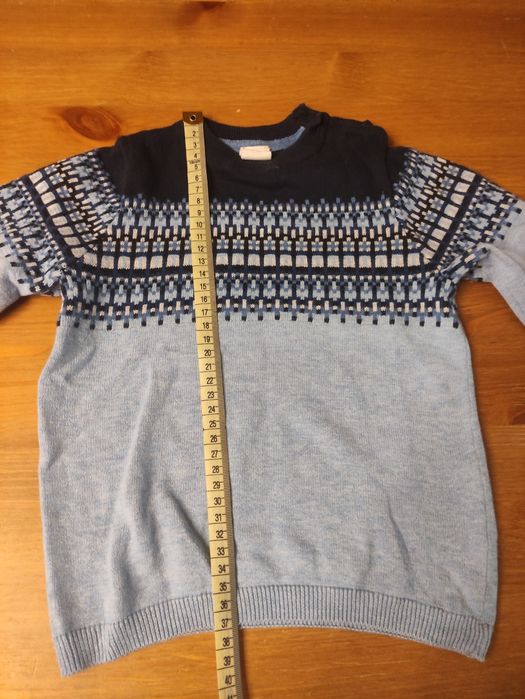 Śliczny sweterek h&m rozmiar 86