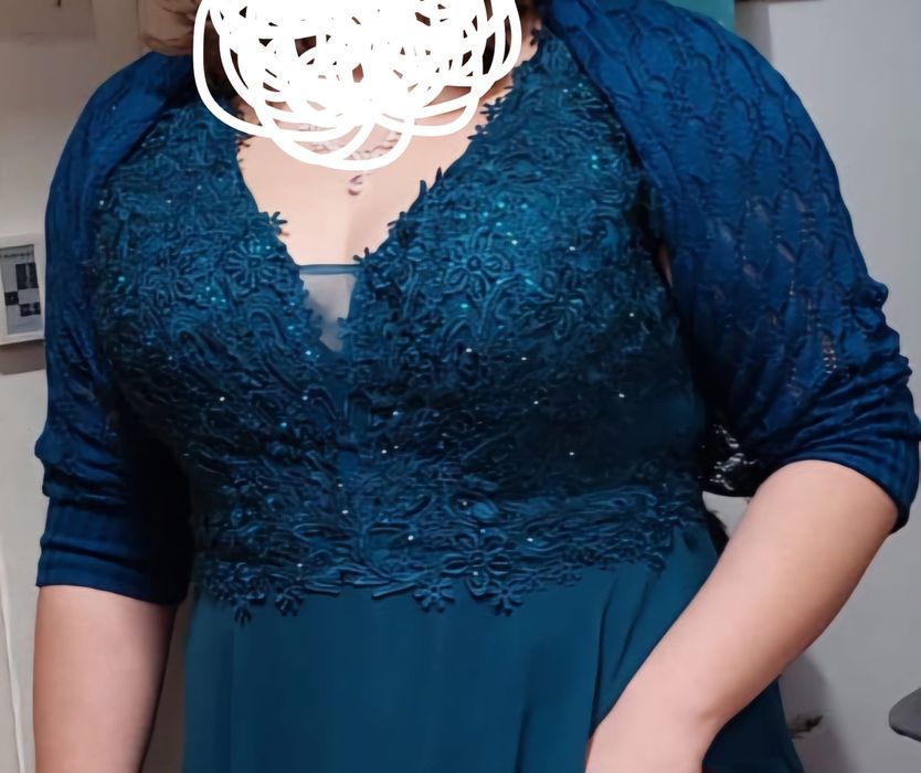 Sprzedam suknie wieczorową idealna na sylwestra studniówkową  inne wyj