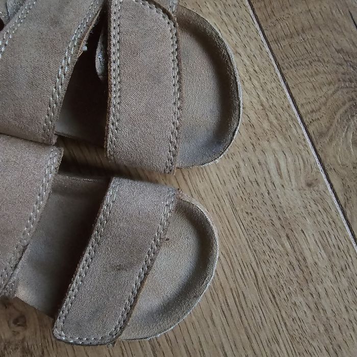 Sandałki hm 18 19 20