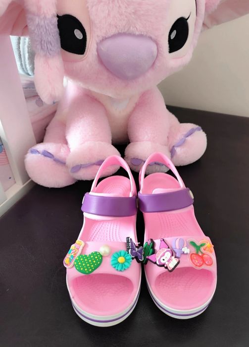 Crocs J2 32 33 wodoodporne sandały do wody plaża basen przypinki