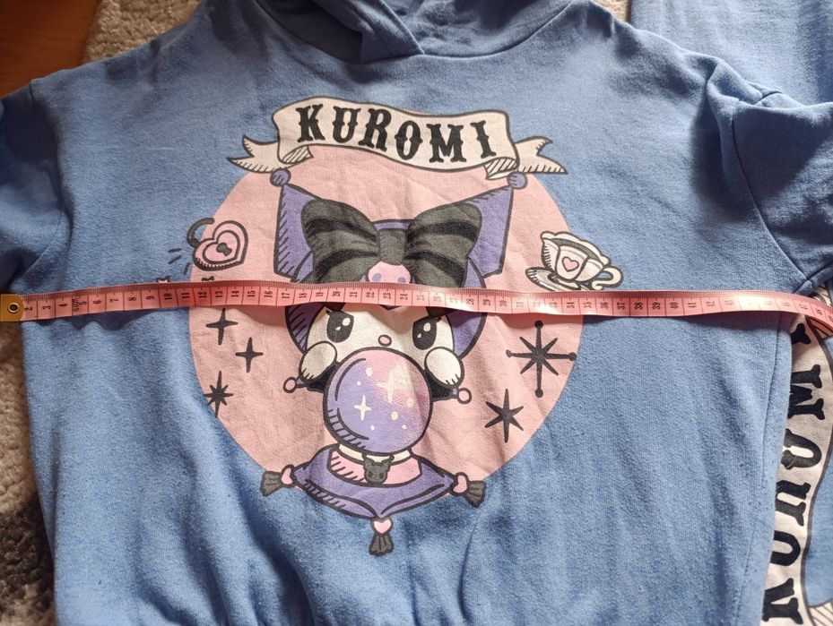 Dres Kuromi dla dziewczynki 134/140