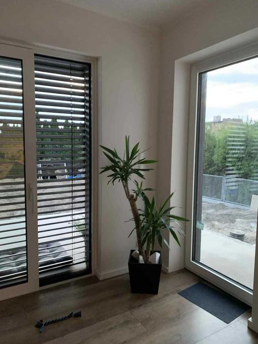 Wynajmę 1/2 domu, Wysoki Standard  4 pokoje dostęp do ogródka, garaż !