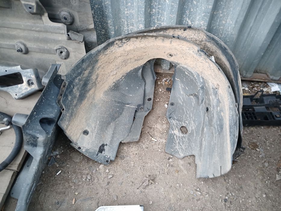 Підкрилок передній задній Ford Edge Escape