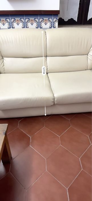 Sofas usados 2 lugares individuais e 1 sofa cama