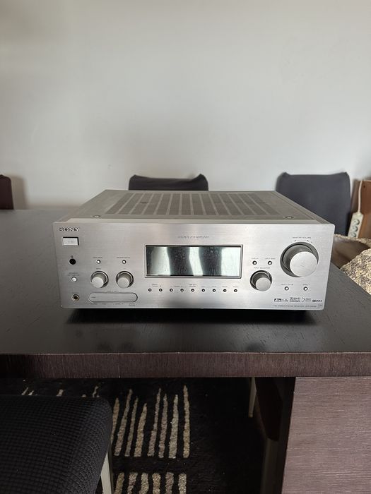 Sony modelo STR-DB790