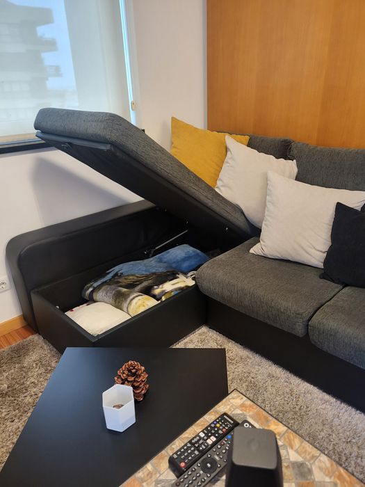 Vendo sofa com chaisse longue