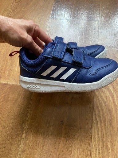 Buty marki adidas chłopięce rozmiar 34