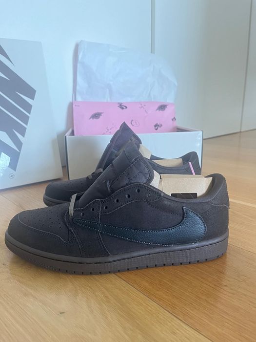 Air jordan 1 Nike Travis Scott “velvet”