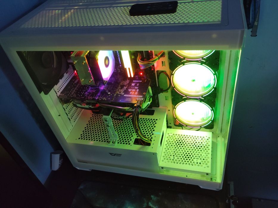 Komputer Gamingowy MSI...