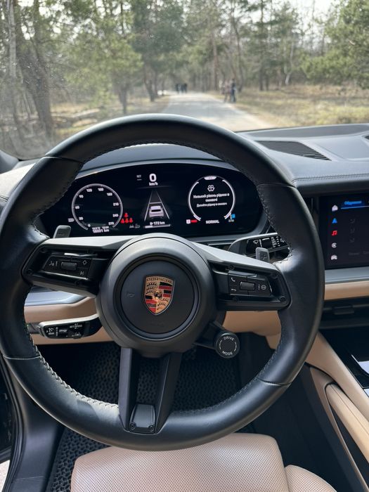 Porsche cayenne 2024