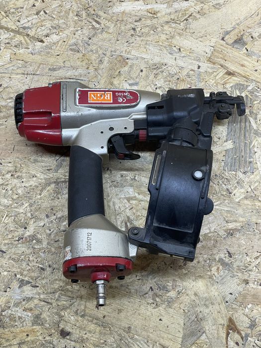 Gwoździarka pneumatuczna