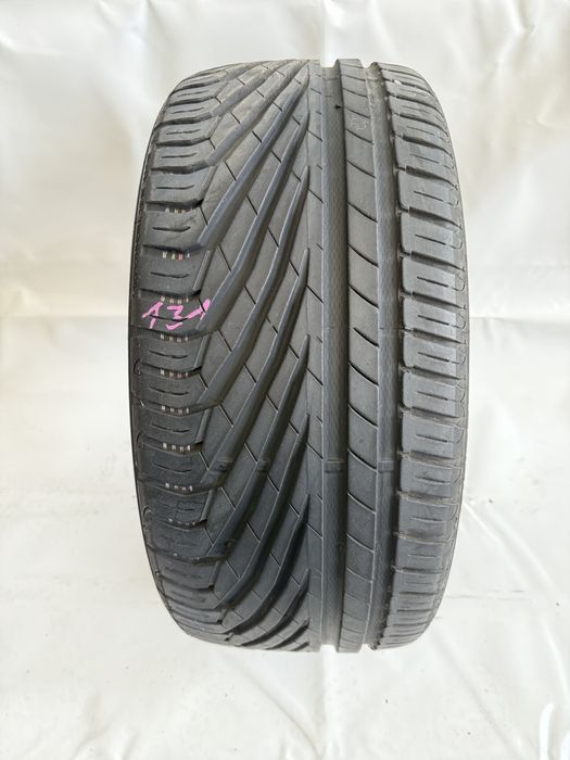 235/40/18 Uniroyal RainSport 3 95Y 2017R (131)