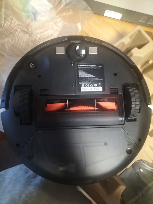 Продам робот пылесос ксиоми