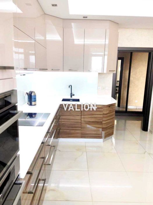 Продаж 2к пров Коломийський 17/31А Голосіївський рн Правий берег