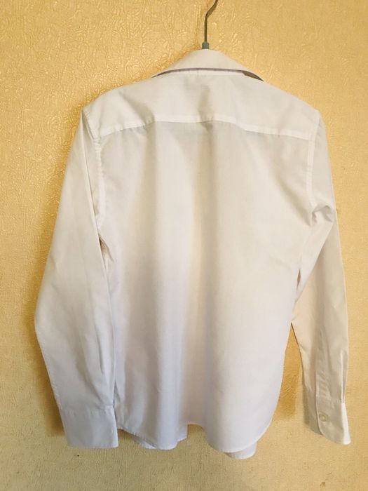 Белая рубашка C&A Германия р. 134