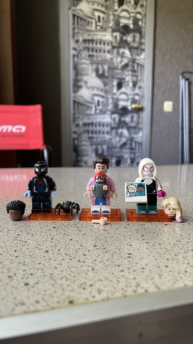LEGO Marvel Spider-Man 71050 — полная коллекция 12 минифигурок