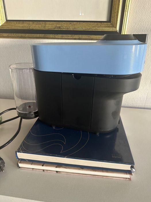 Máquina de café Nespresso Vertuo Pop